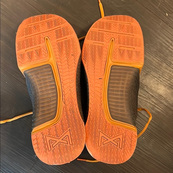 Nike Orange Metcon series 9 size 10.5 - Picture 4 of 6
